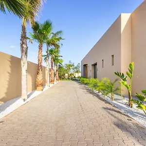 Newave, Lux, Piscine Chauffée Inclus, Personnels Marrakesh